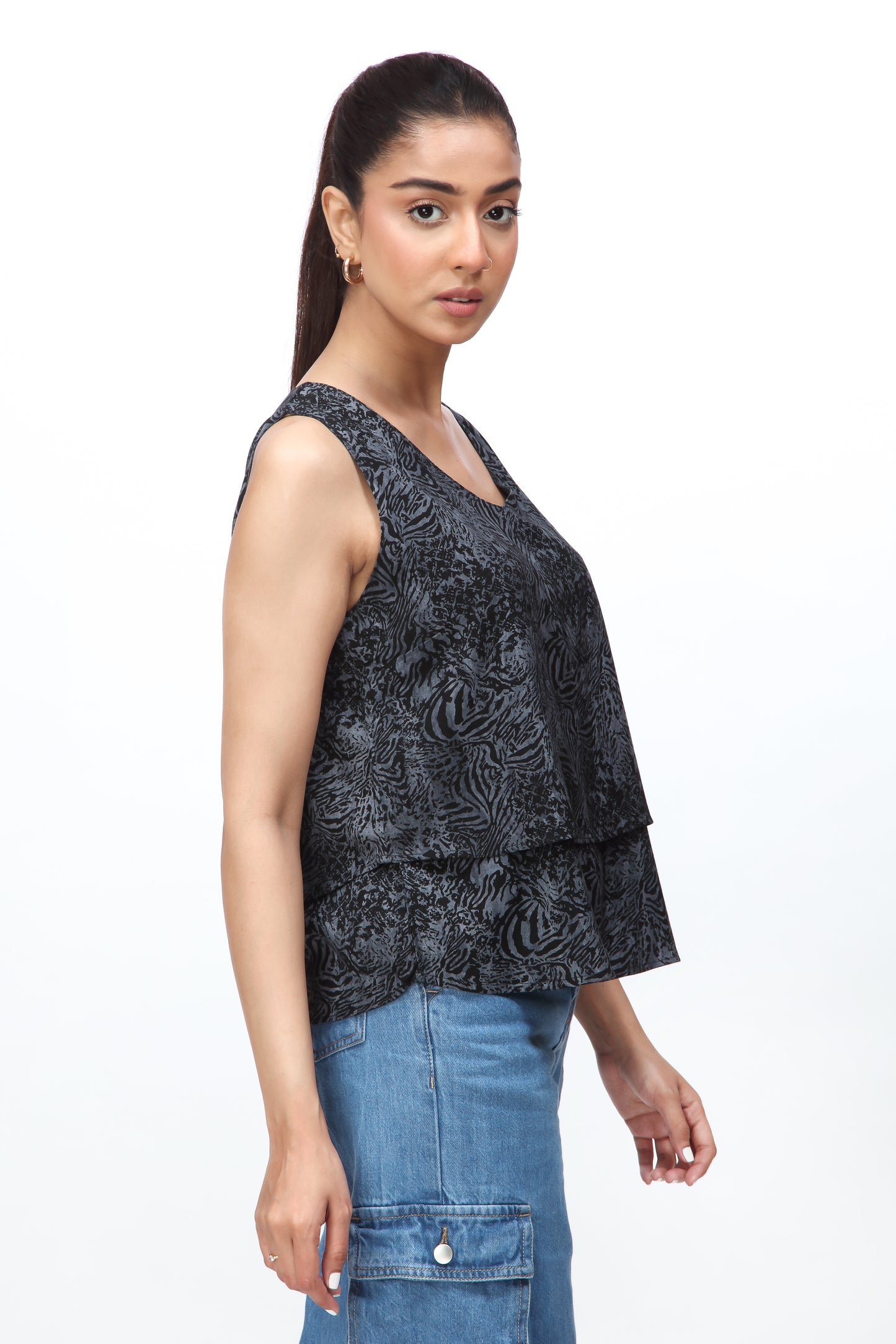 Blackish Top